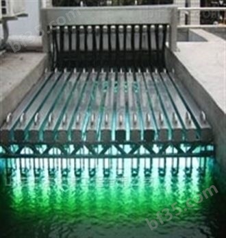宜兴市政污水处理明渠式紫外线消毒器